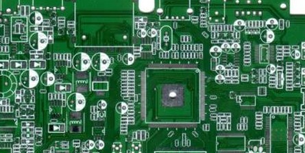 避開和一線電源廠的競爭，做到行業(yè)的獨角獸
